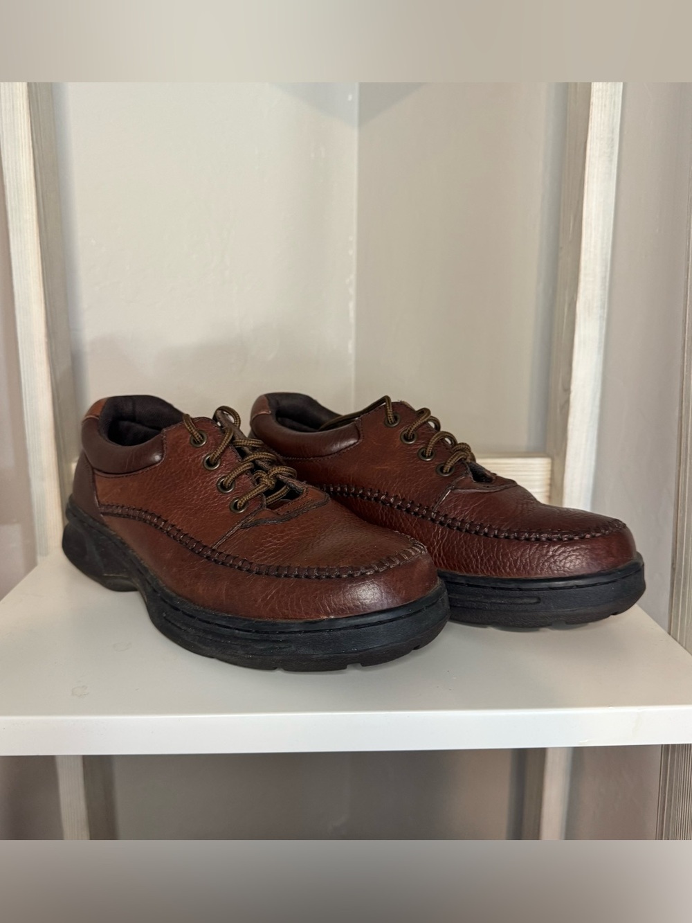 Men's Brown Leather Lace-Up Casual Shoes